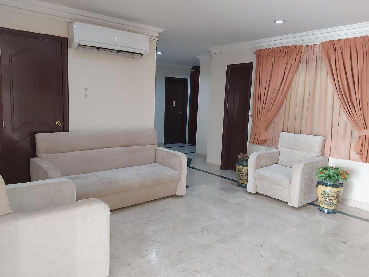 Dar Al Deyafa Hotel apartamentos Mascate Exterior foto