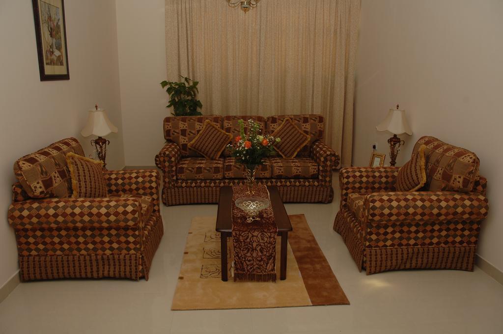 Dar Al Deyafa Hotel apartamentos Mascate Habitación foto